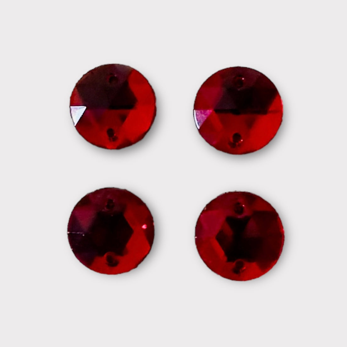 Gemas para coser de cristal rojo Siam de 11 mm, vendidas en paquetes de 4 piezas