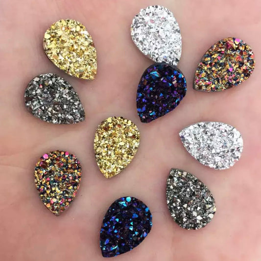 10*14mm Goutte d'eau texturée en faux druzy métallisé or clair, à coller, gemme en résine - Voir les options de couleur